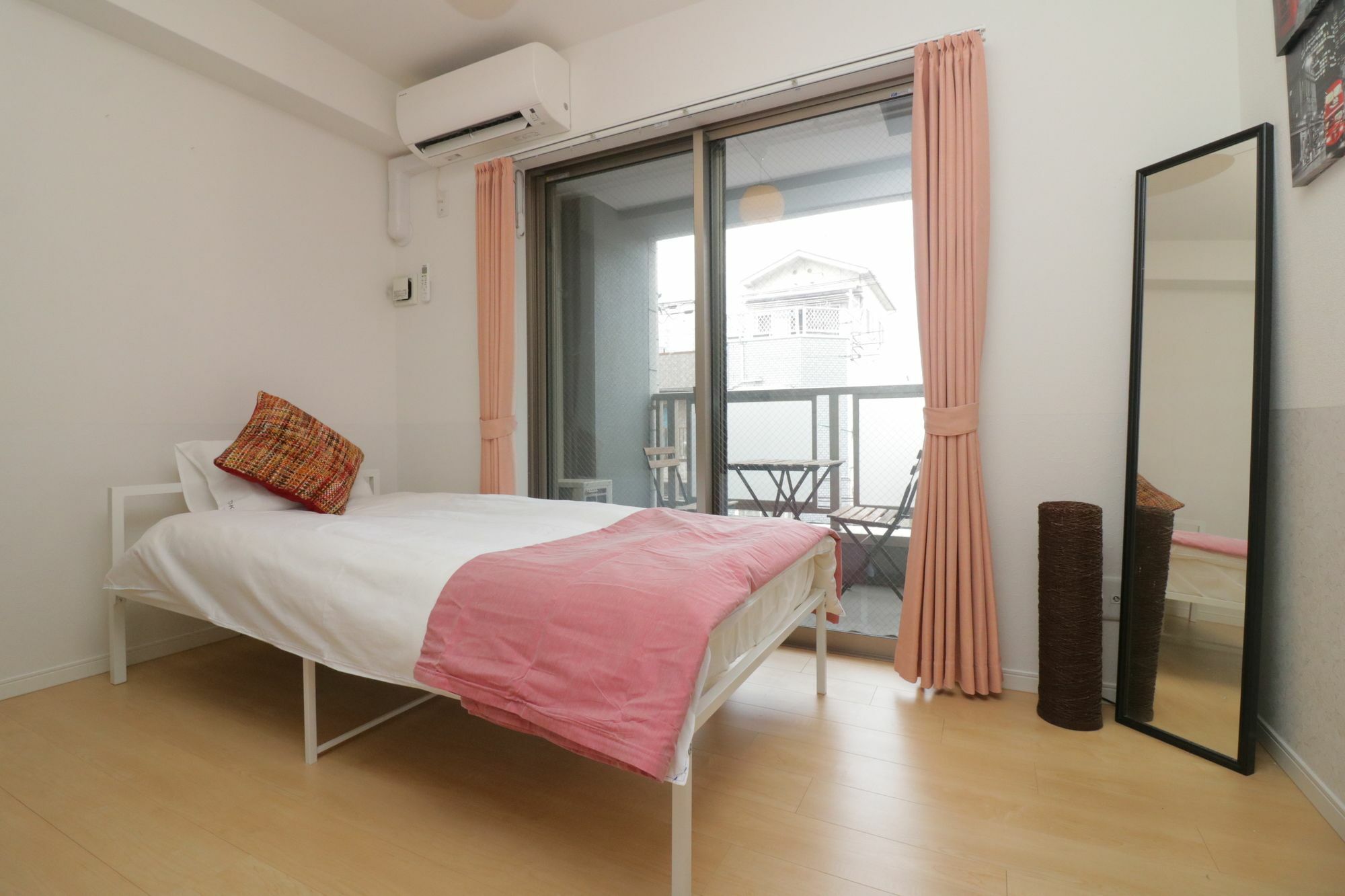 Hg Cozy Hotel No 22 鶴橋駅前 Osaka Exterior photo